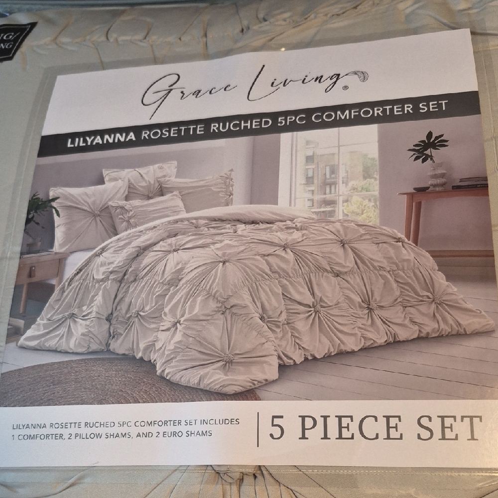 Grace Living King/Calking Rosette Ruched Comforter Set - 5 PC Taupe